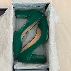 Prada-Green Velvet Chunk Heels- size 8.5